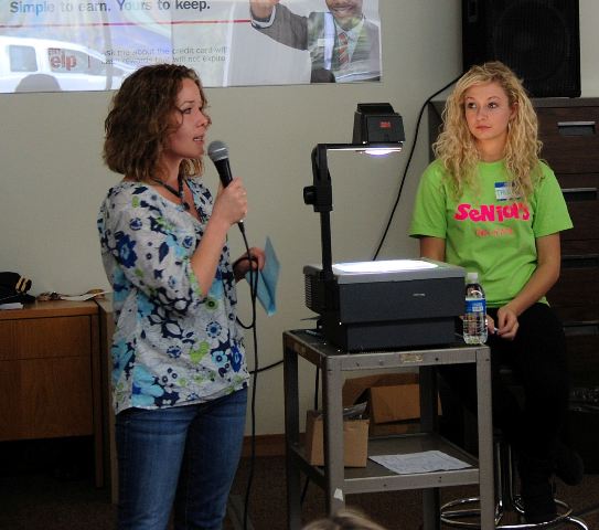 sara decker auctioneer 3 web