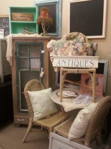 Upper Left’s Junk in The Trunk Vendor Blender!! @ Upper Left Studio | Forks | Washington | United States