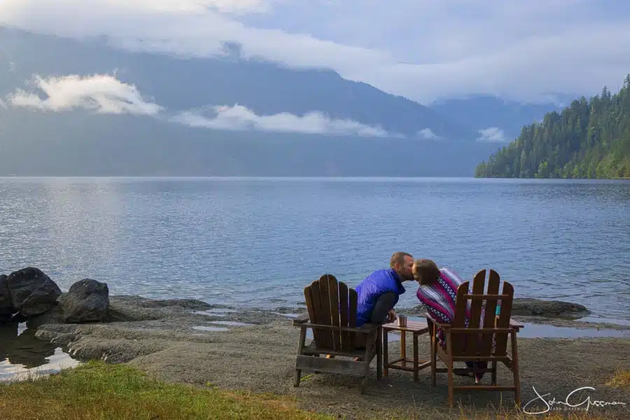 kissing at lake crescent